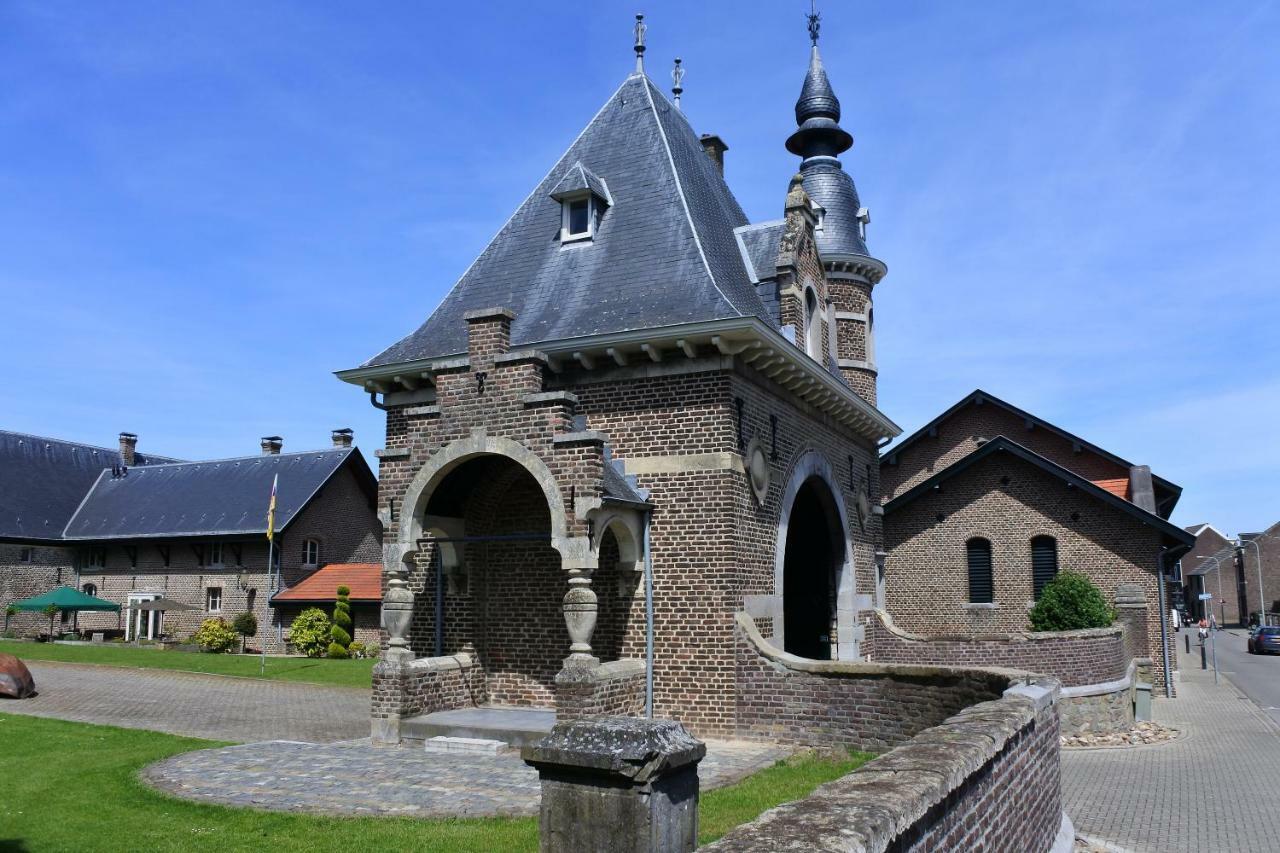 B & B Kasteelhoeve Borgharen - Маастрихт Экстерьер фото